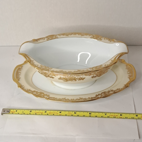 Noritake Gastonia Gravy Boat With Attached Under Plate. - Picture 2 of 7